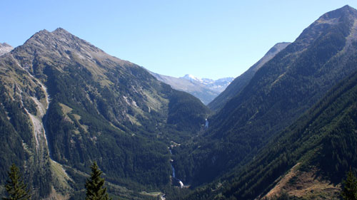 Водопады Кримль