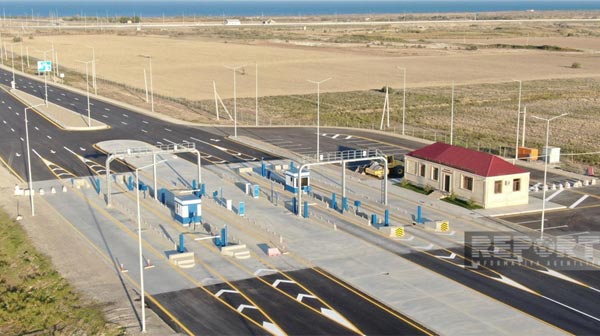 Платный участок на автомагистрали М-1 в Азербайджане