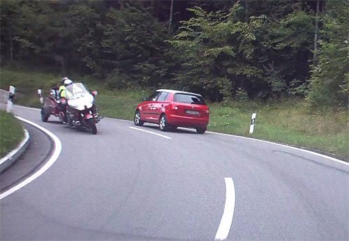 Уклон дороги 24° перед Rossfeldstrasse