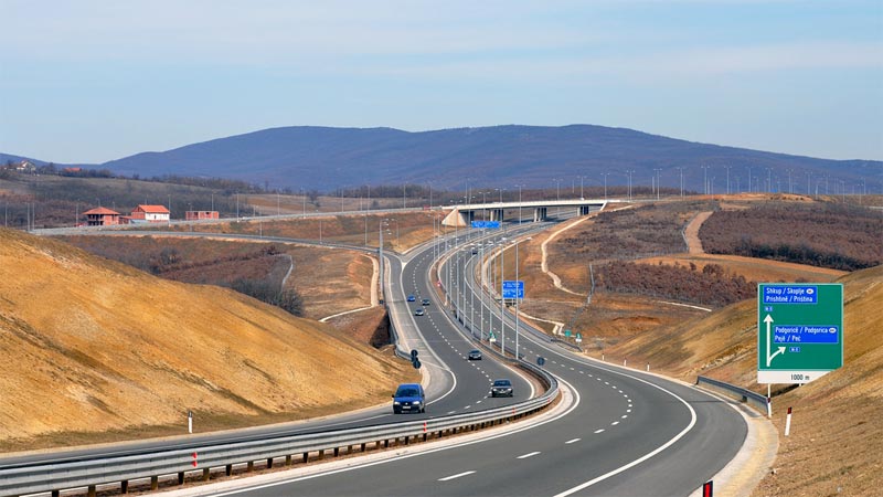 Автомагистраль в Косово