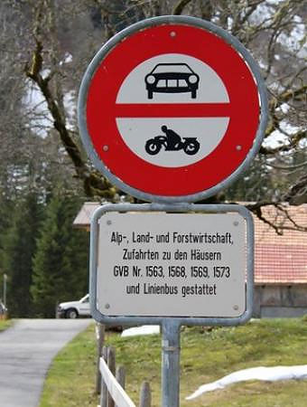 Ограничения на ТС на перевале Grosse Scheidegg в Schwarzwaldalp